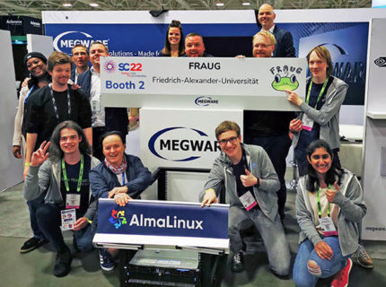 Zum Artikel "FAU Student Team gewinnt die SC22 Student Cluster Competition HPCG Challenge"