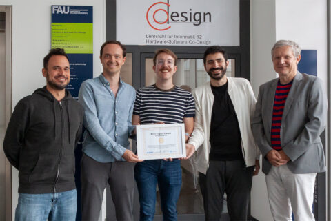 Zum Artikel "Best Paper Award auf der ESWEEK 2023"