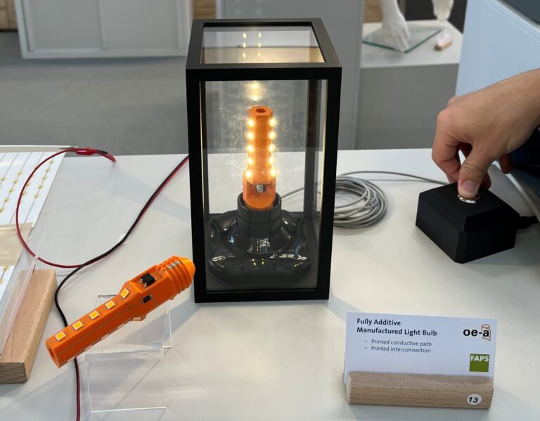 FAPS wins OE-A Competition with additivly manufactured Light Bulb