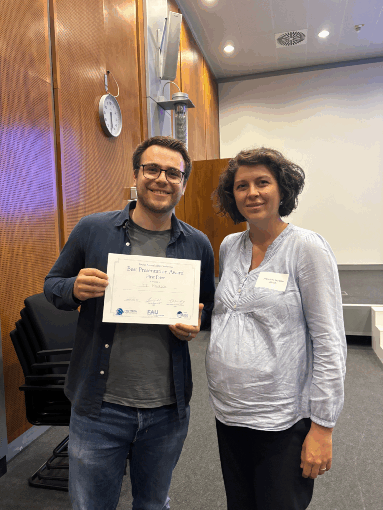 SPARC member wins best presentation award